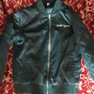 Model squad jacket